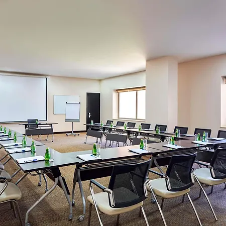 Ibis Amman-3