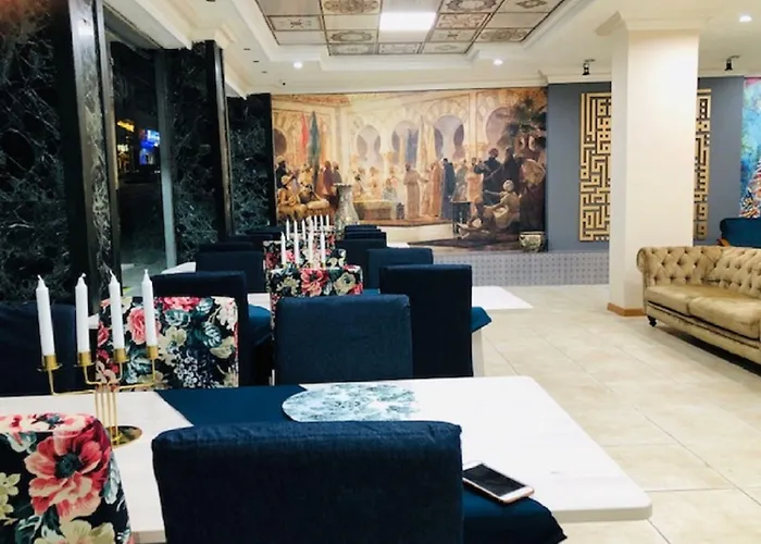 Cheap hotel: Arabesque Hotel